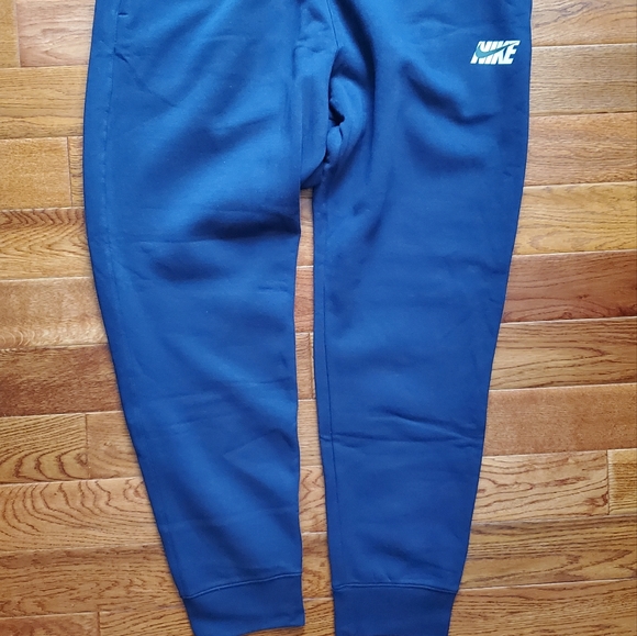 Nike Jogger Sweatpants Navy Blue Size XL NWT - Picture 2 of 4